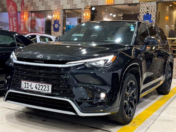 Lexus for sale in Iraq